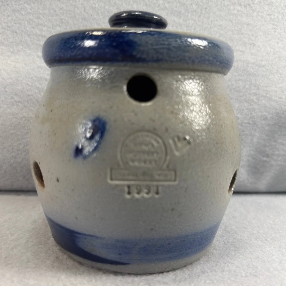 Vintage Rowe Pottery Works Garlic Keeper 1991 Grey Blue Salt Glaze Stoneware